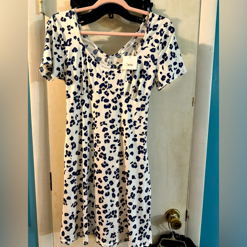 Lizabell Large Dress